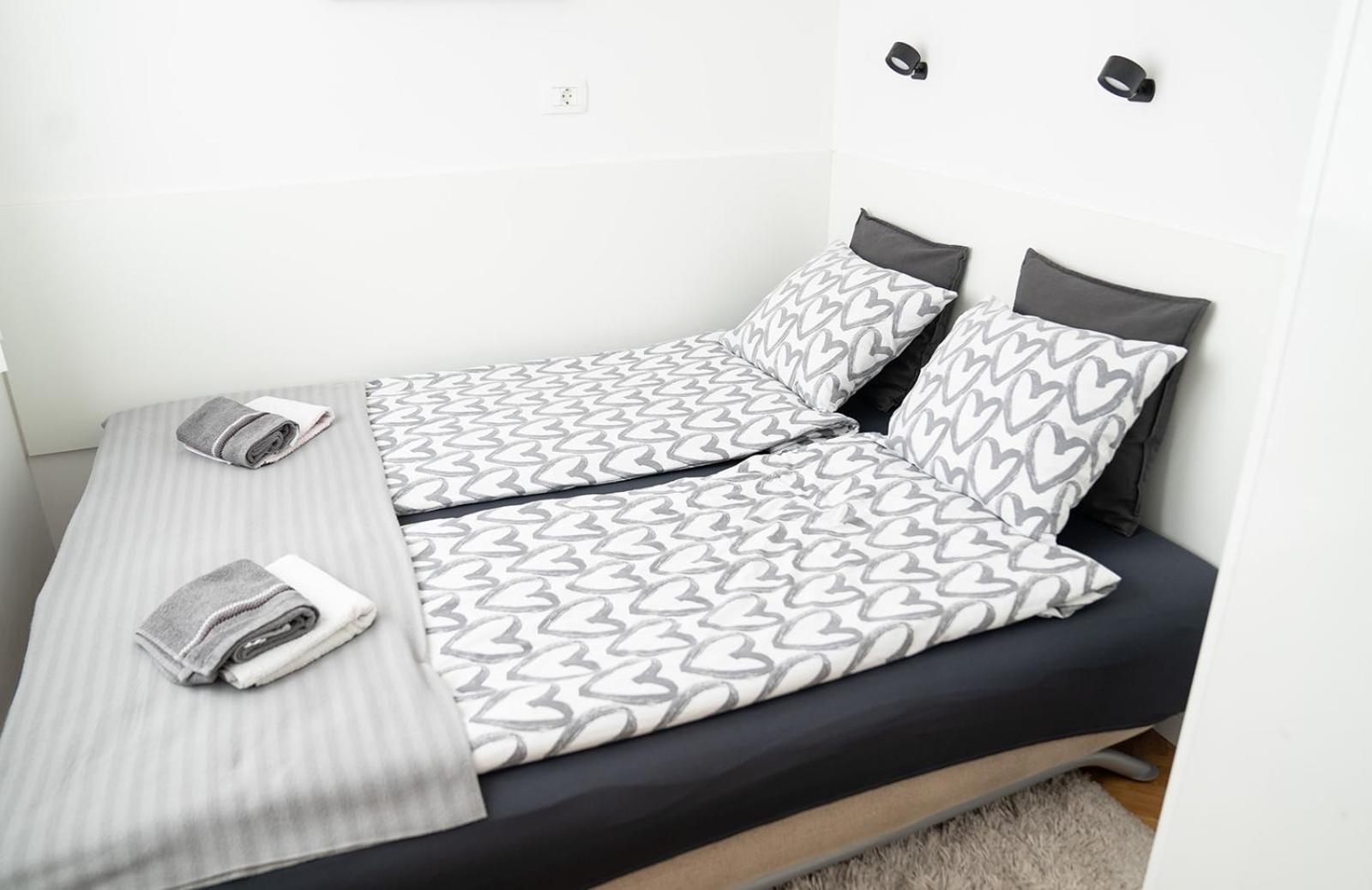 Casa De Dinca, 2 Bedroom, 6 Person, Free Parking Zone Zagrzeb Zewnętrze zdjęcie